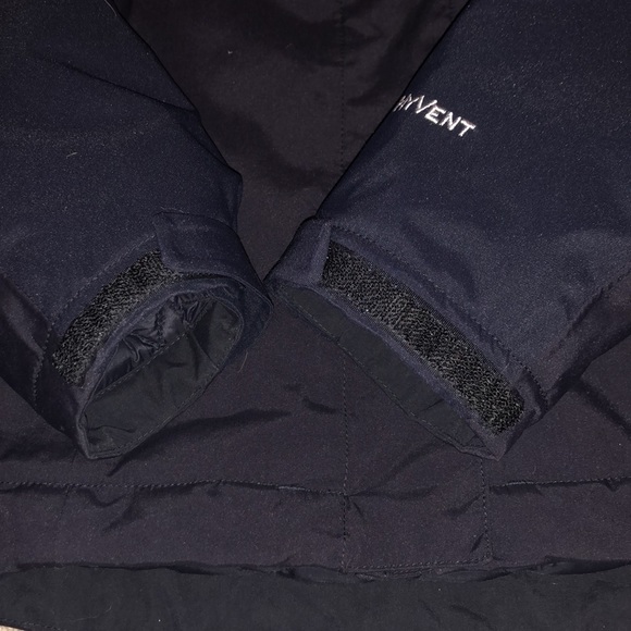 Like New! The North Face Women’s Hyvent Thermoball Jacket - Picture 9 of 16